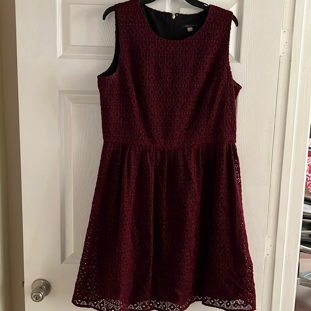 Tommy Hilfiger Maroon eyelid Dress size 16